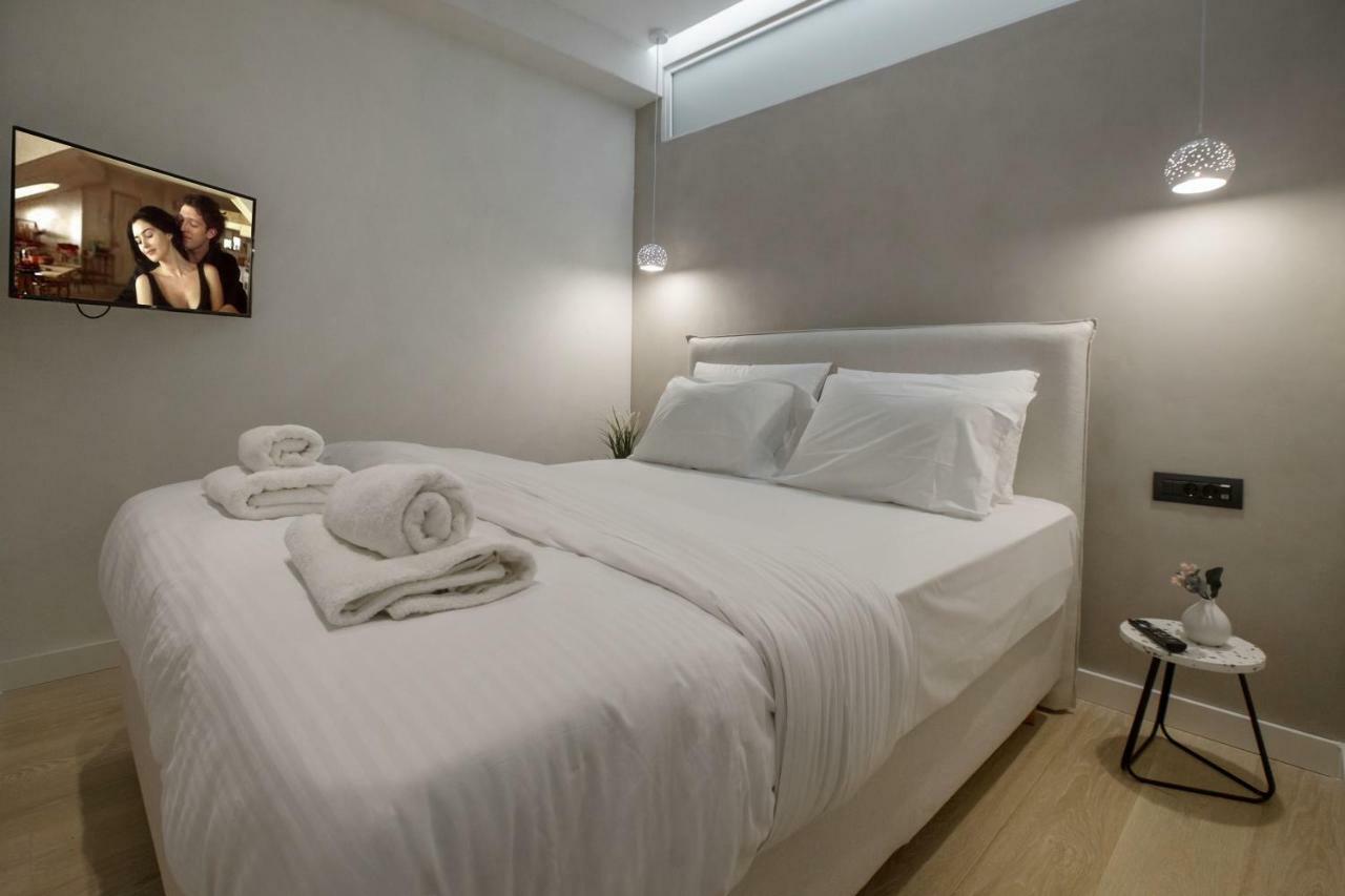 Nikis Suites Syntagma-Plaka By Ghh Atenas Exterior foto