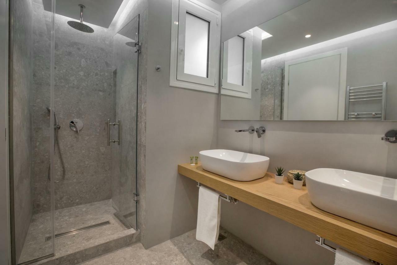 Nikis Suites Syntagma-Plaka By Ghh Atenas Exterior foto